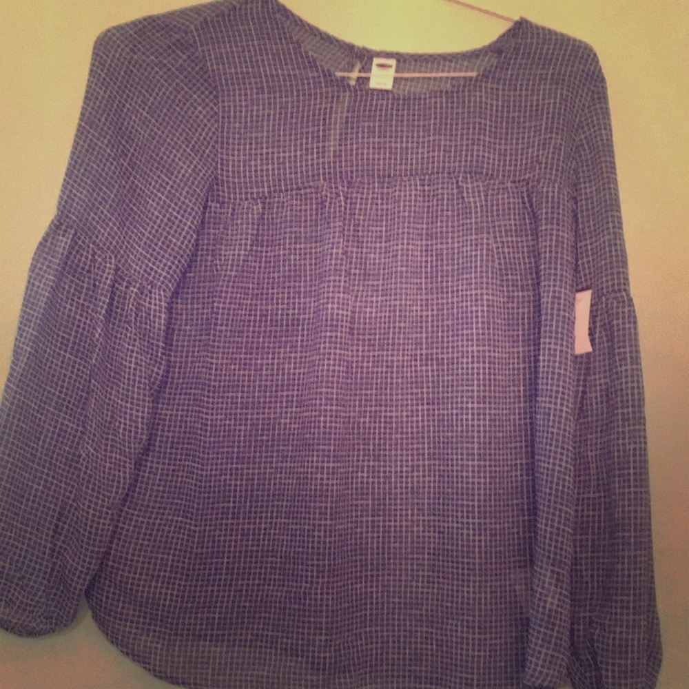 Bule long sleeve shirt